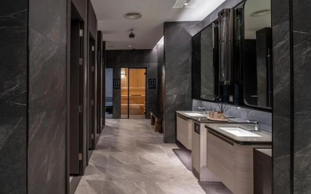 Grande Centre Point Prestige Bangkok