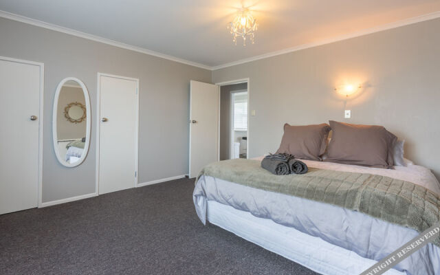 Rotorua Retreats