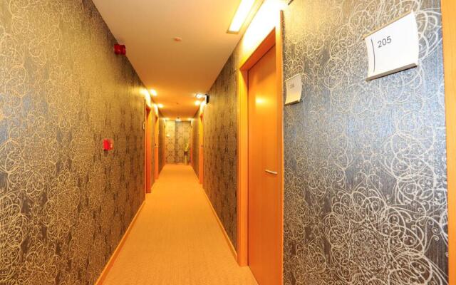 Hotel Txarriduna