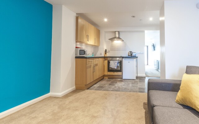 Five Way Apartments