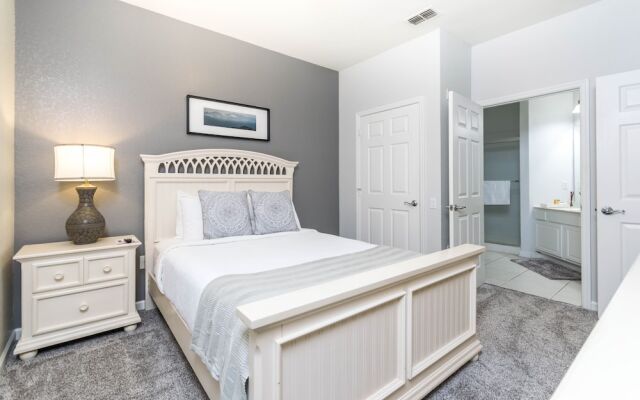 La Casita Ventura 2 Bedroom Condo by Redawning