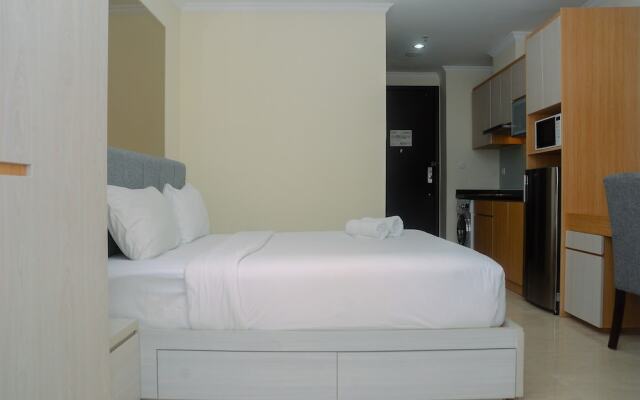 Pleasant and Simply Studio Room Menteng Park Apartment