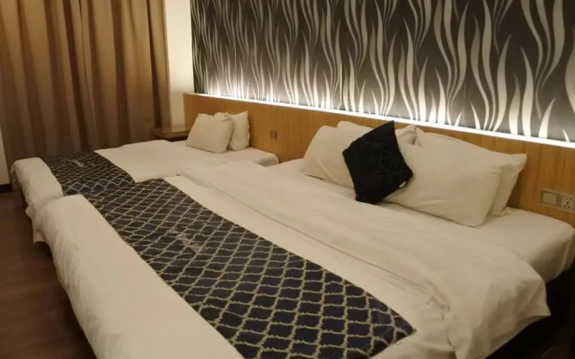 New World Express Motel