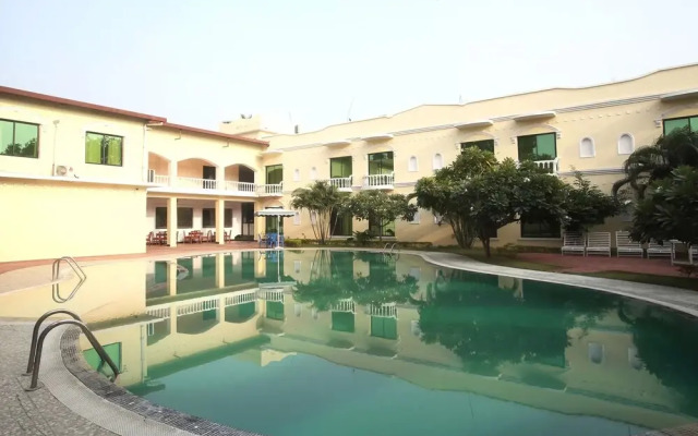 Capital O 699 Hotel Sneha