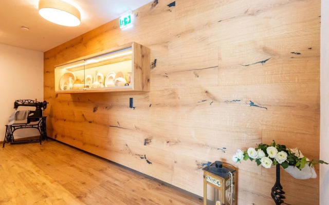 Inviting Flat in Hart With Fitness Room