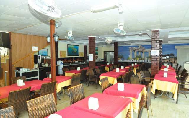Alessia Hotel