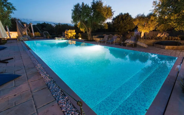 Tenuta Bouganville With Garden And Pool