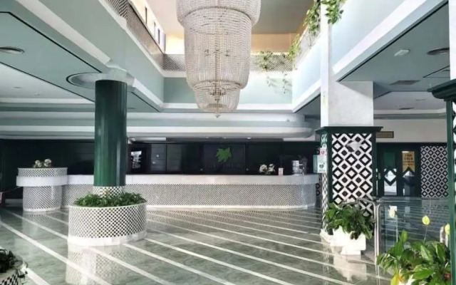 Dream Beach 1 BR Apartment Terrace Dining Pool