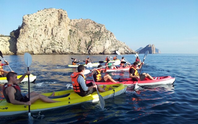 Club Nautico Aguilas - Hostel