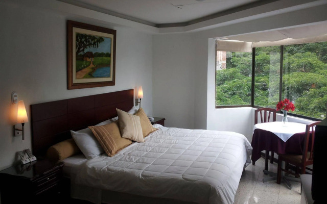 Hotel Plaza Mayor Cali