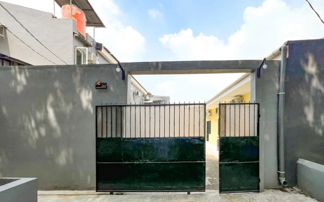 Graha Indah Ngagel Surabaya RedPartner