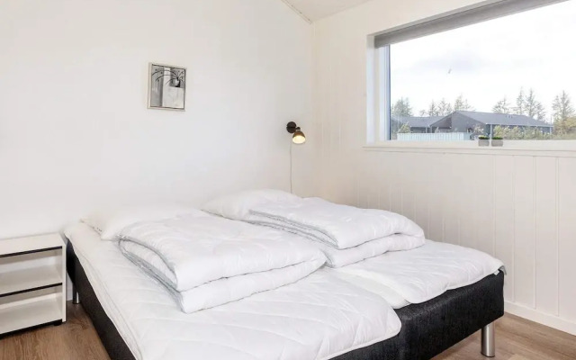 5 Star Holiday Home in Albaek