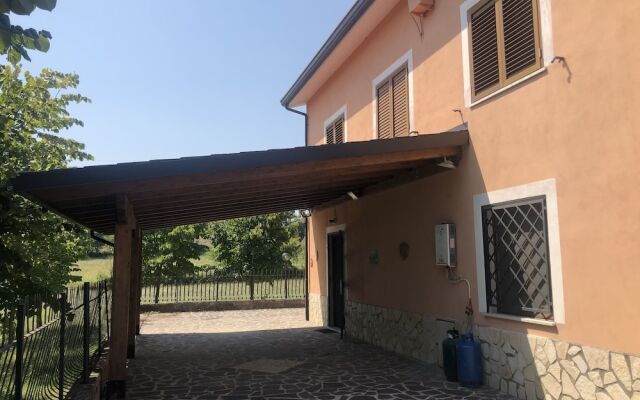 Immaculate 4-bed House in Cassino Villa Aurora