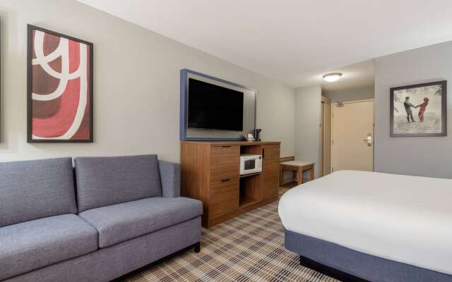 AmericInn by Wyndham Duluth