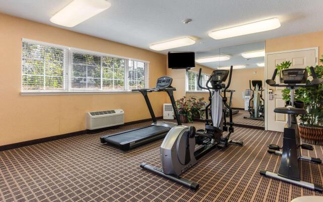 Suburban Extended Stay Hotel North - Ashley Phosphate