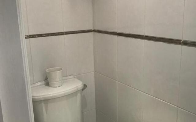 Comfortable Apartment in Reading West sleeps 4