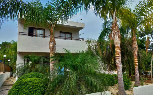 Maricosta Hotel Apartments