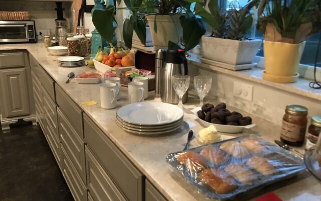 The Big Green House Bed & Breakfast