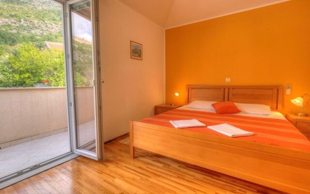 Apartment Villa Molina