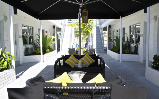 Seaside All Suites Hotel