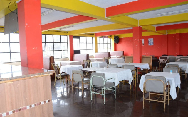 Karibu Hotel