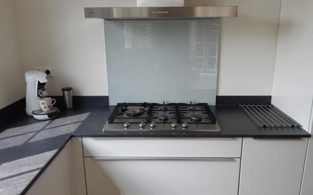 Nieuwe Beachbungalow aan IJsselmeer 39 24