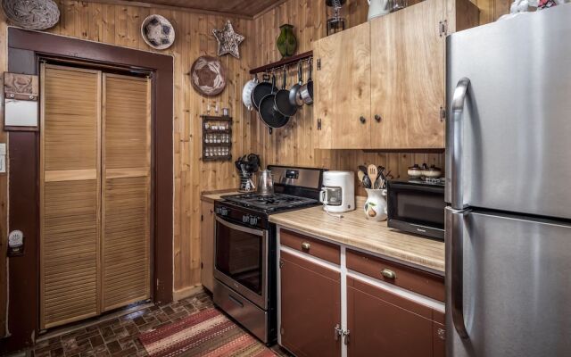 Four Miles - Two Bedroom Cabin