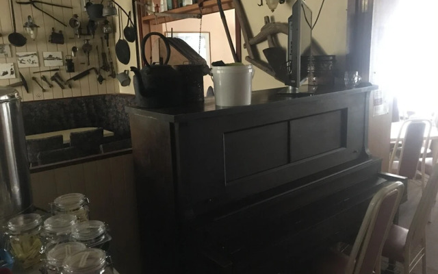 Snowy Mountains Coach and Motor Inn