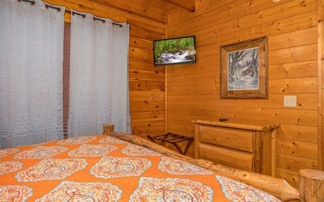 Dream on High 1 Br cabin by RedAwning