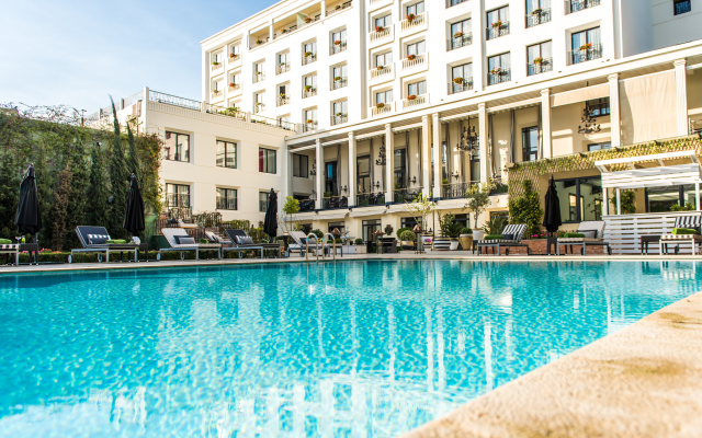 Le Casablanca Hotel