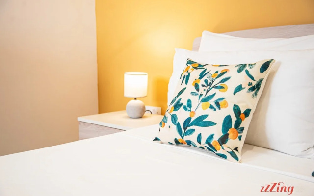 Seafront Penthouse With Unobstructed Sea Views