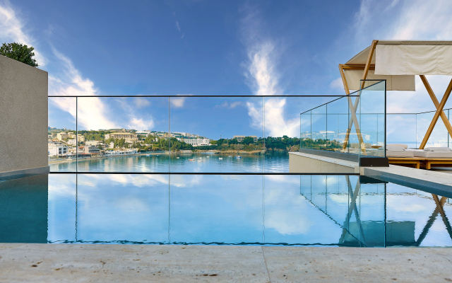 Castello Infinity Suites - Adults Only