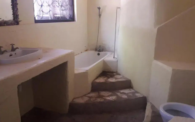 Kiloran Funzi House