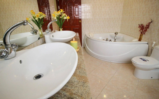 Butterfly Garden - A Boutique Residence