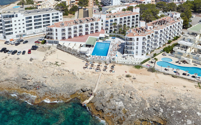 Nereida Aparthotel