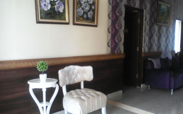 Griya Nendra Hotel