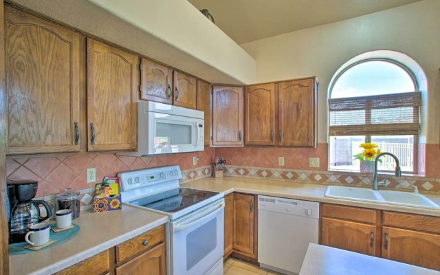 Goodyear Home w/ Pool, Quiet Walkable Community