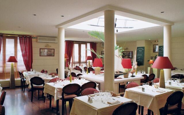 Hôtel-Restaurant Le Monarque