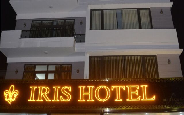 Iris Hotel Halong