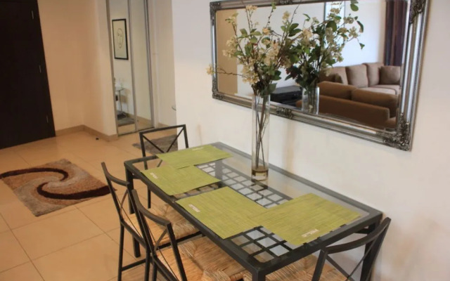 Modern Resort like with pool