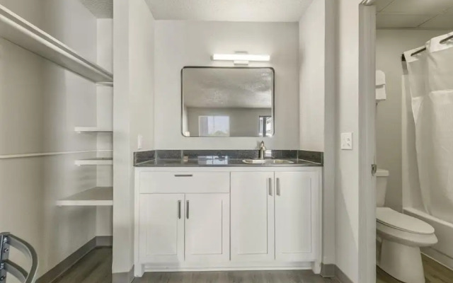 LTA Suites Brookside