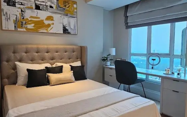Roseville SOHO and Suites by Nagisa Bali