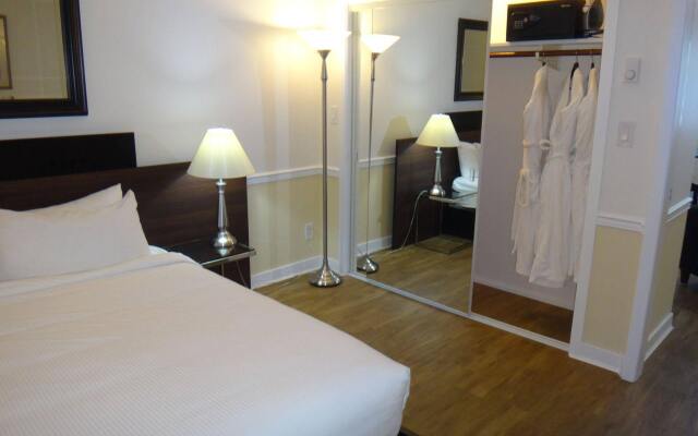 Rockwater Secret Cove Resort