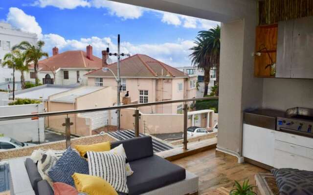 3 Bedroom House in Bantry Bay