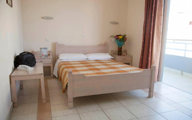 Theonia Hotel