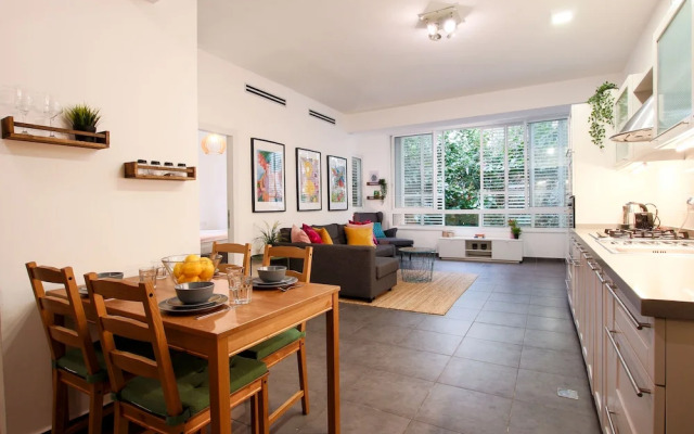 Spacious 3BR in Ben yehuda by Holiday-rentals