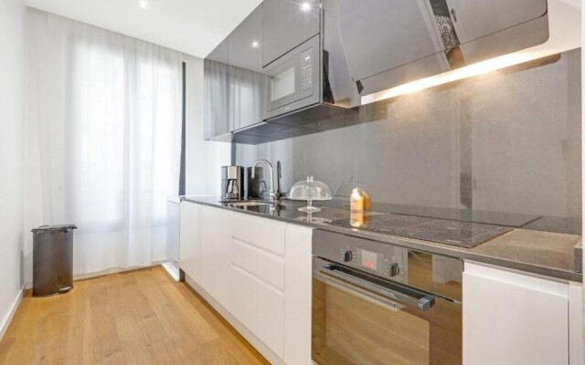 Blue Night International 110