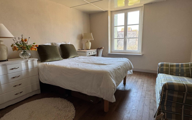 Charming and Comfortable Holiday Home in Melay