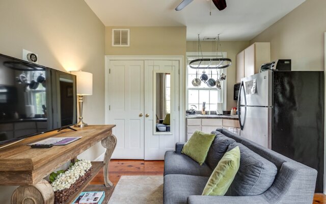 Tranquility with Garden & Heated Pool near King Street