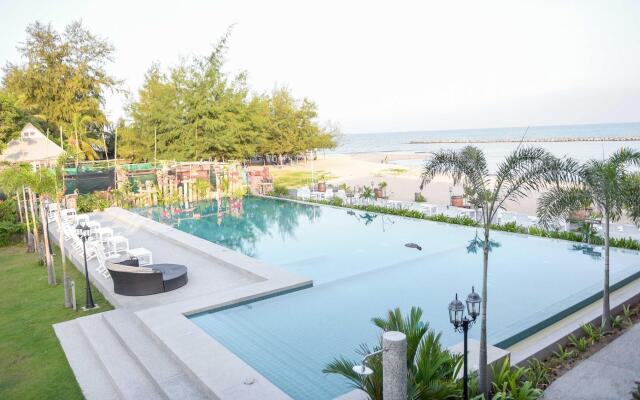 Seaman Resort